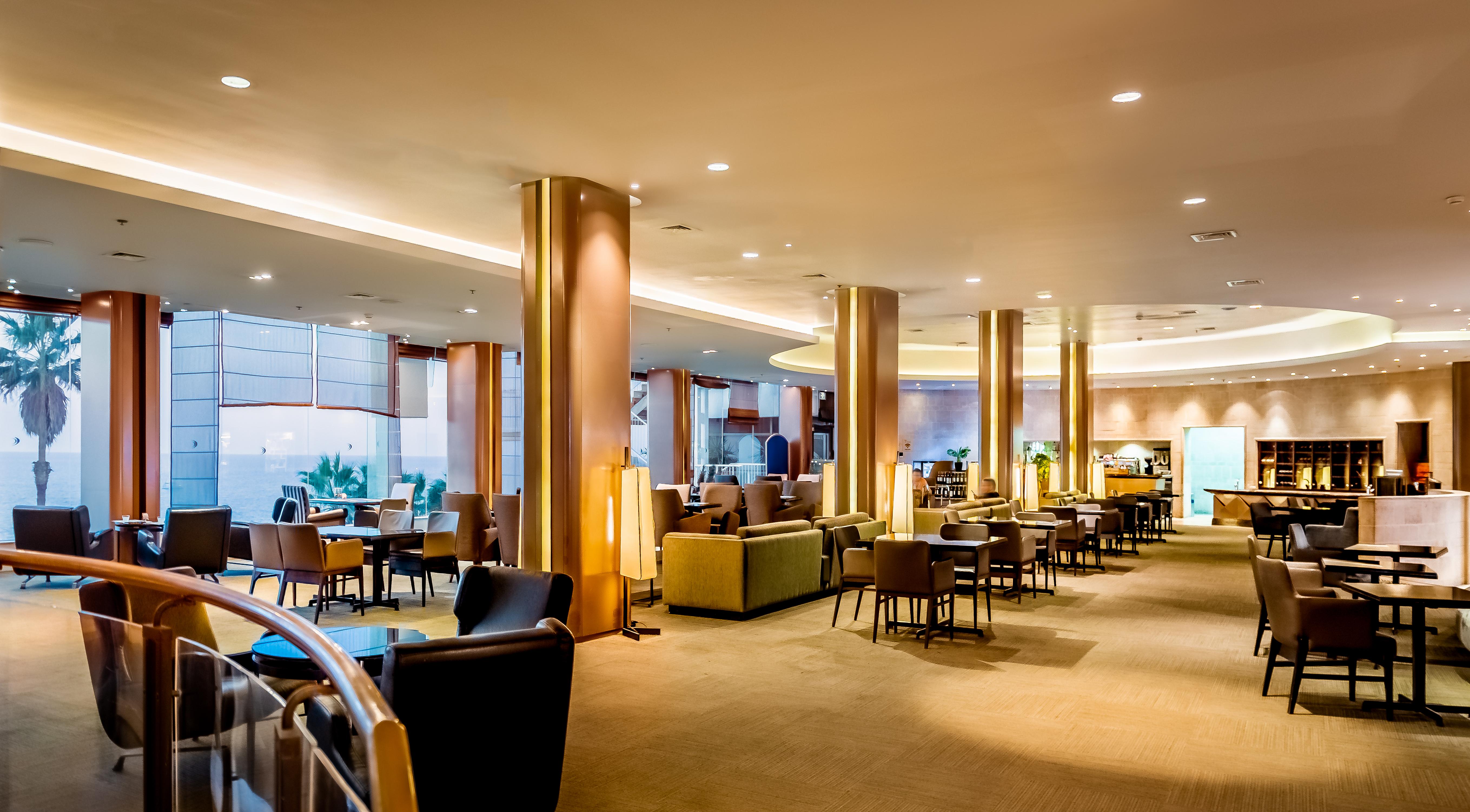 Daniel Herzliya Hotel Zewnętrze zdjęcie The lounge at the airport