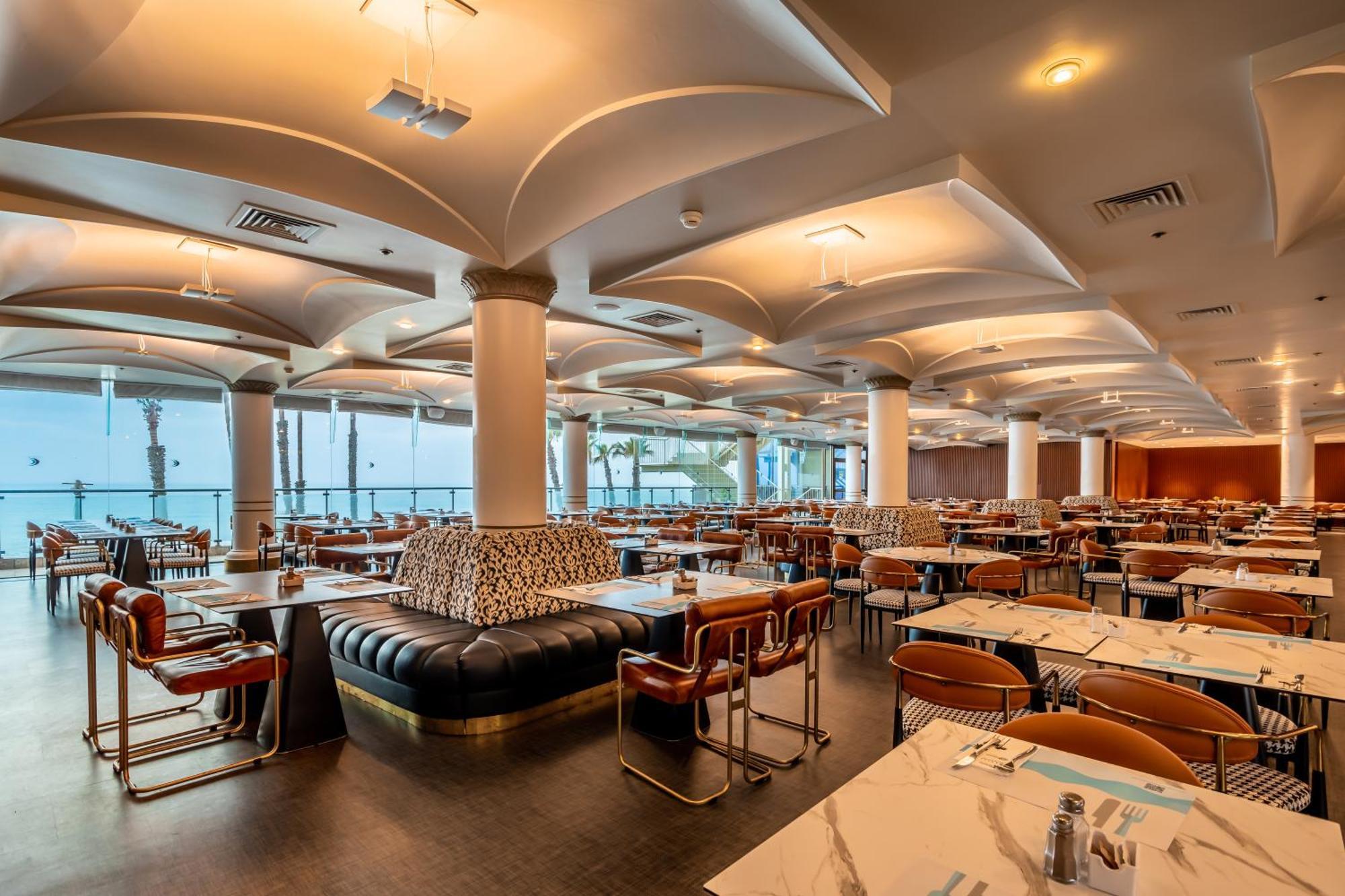 Daniel Herzliya Hotel Zewnętrze zdjęcie The interior of the restaurant