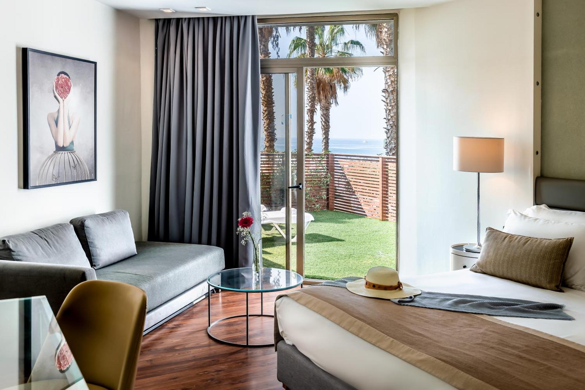 Daniel Herzliya Hotel Zewnętrze zdjęcie Deluxe room